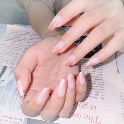 -七彩虹美甲美睫 半永久