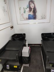 -镁连社·美联社