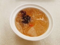 银耳莲子炖雪蛤-同和居(什刹海店)
