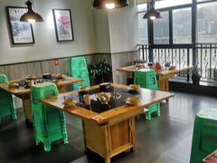 大堂-李子坝梁山鸡(李子坝大鸡哥店)