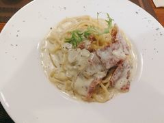 奶油腌肉蘑菇面-LUCCA卢卡西班牙海鲜饭(远洋广场店)