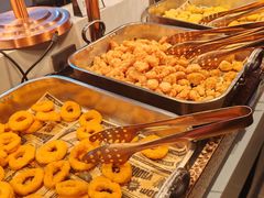 -涨巢·潮玩水疗局