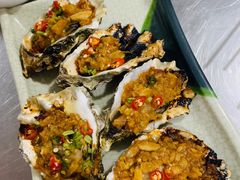 -兆辉木炭海鲜烧烤·海鲜小炒