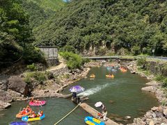 -安吉龙王山峡谷漂流