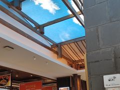 -阿瓦山寨·湘菜现炒·剁椒鱼头王(咸阳总店)