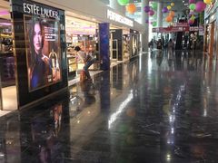 -中免(澳门机场免税店)