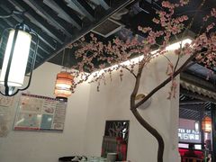-卢大鲜鱼头捞饭(美利广场店)