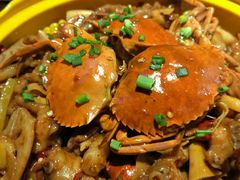 -多嘴肉蟹煲(华联店)