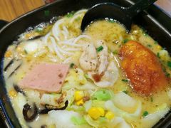 花漾过桥米线-阿香米线(星宝购物中心店)