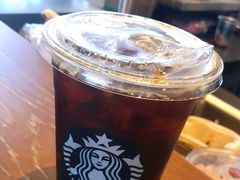 -星巴克(南翔五彩城店)