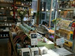 -猫的天空之城概念书店(西塘古镇店)