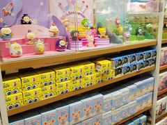 -名创优品(河南郑州健康路2店)