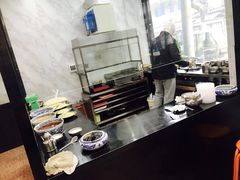 -白翔甜食店