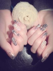 -EMILY艾枚莉美甲美睫·美颜·现磨咖啡