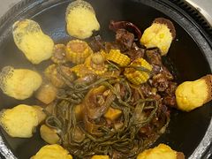 -万里闯关东铁锅炖菜馆(高新旗舰店)