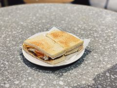 咸牛肉芝士三文治-华嫂冰室(湾仔店)