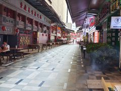 -蛙鱼潭美蛙鱼头火锅(解放碑瑞富广场店)