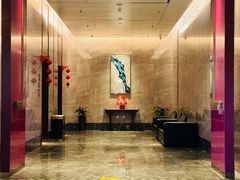 -大连星海皇冠假日酒店