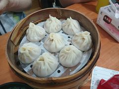 -莱莱小笼·乔艾
