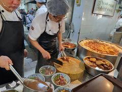 -门框胡同百年卤煮(新街口店)