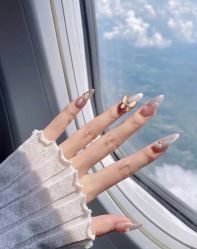 -IDO美甲美睫
