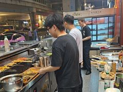 -老街烧烤大排档·地道湖北菜·龙虾馆(汉口火车站店)