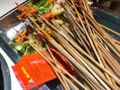 -钢管厂五区小郡肝串串香(奥克斯广场锦城万达店)