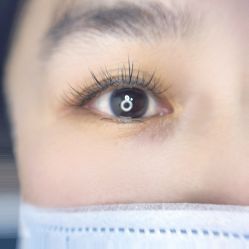 -花系美·美甲美睫精品店