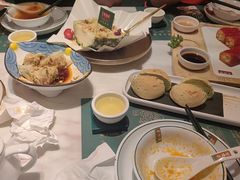 -悦得闲广式点心茶楼(蓝鲸世界店)