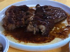 -鲤鱼塘农家山庄