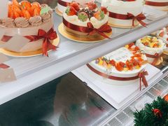 -花花卷卷·鲜食蛋糕(静安久光百货店)
