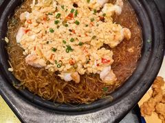 -川流不息·地道川菜·小龙虾(松东路店)