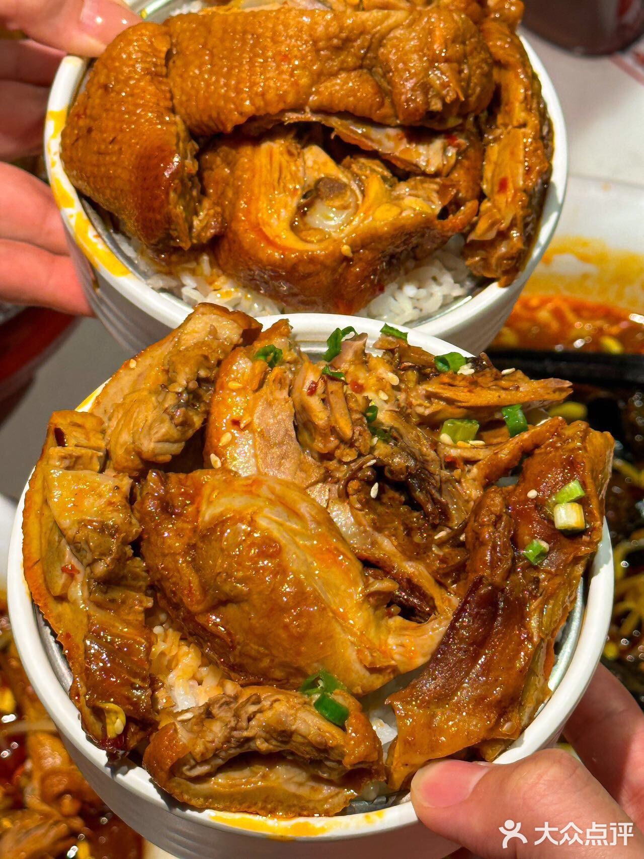 这家餐厅太适合我了吧！性价比高的冒烤鸭[礼花]