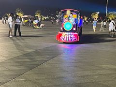 -东港音乐喷泉广场