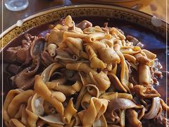 -一品红烧鸭特色川菜(三岔湖店)