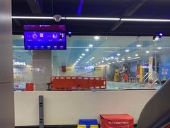 -开阳里游泳健身