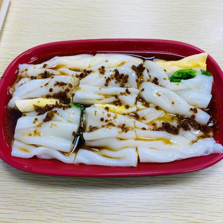 客家人汕头肠粉-"这家店就在我住的酒店楼下走一段距离,老板.