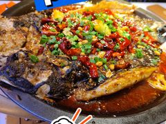 -鸣记脆皮烤鱼·海鲜烤鱼(三八广场店)