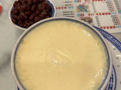 招牌双皮奶任意配-广信牛奶甜品世家(台东店)