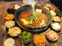 -芈重山老火锅(洪崖洞店)