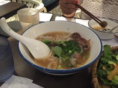 -美奈小馆·越南料理(中航城君尚购物中心店)