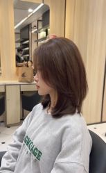 -HAIR CORNER