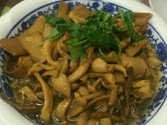 -鲁班小馆(政四街店)