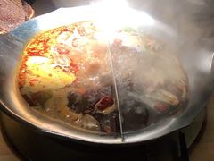 台式麻辣锅-湊湊火锅·茶憩(杭州湖滨银泰in77店)