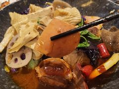 梅林午餐肉-万记麻辣烫国展总店