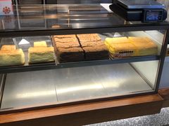 面包甜点陈列柜-好利来(彩香店)