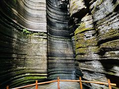 -梭布垭石林景区