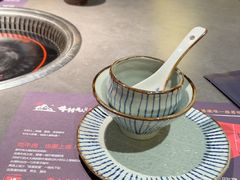 -牛村来人潮汕牛肉火锅(西单店)