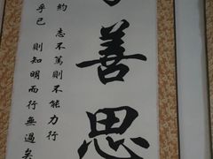 -荒岛实景沉浸密室(江汉路1店)