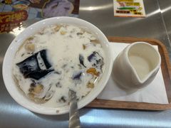 -满记甜品(巴黎春天宝山店)